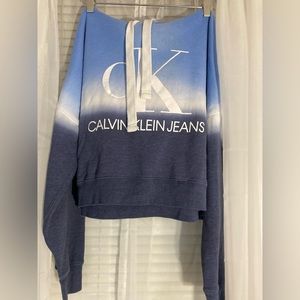 Cropped hoodie